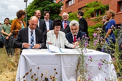 f.l.t.r.: Science ministers Wolfgang Tiefensee (Thuringia), Dr Eva-Maria Stange (Saxony), Prof Armin Willingmann (Saxony-Anhalt). Photo: Stefan Bernhardt / iDiv